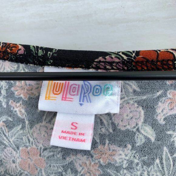 LuLaRoe Irma High Low Tunic Top Black Pink/Red Floral Print Womens Small - Picture 3 of 5